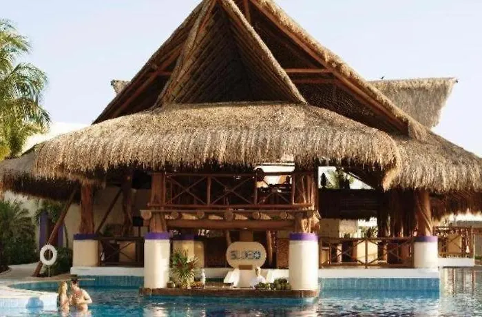 Hotel Excellence Riviera Cancun - Adults Only